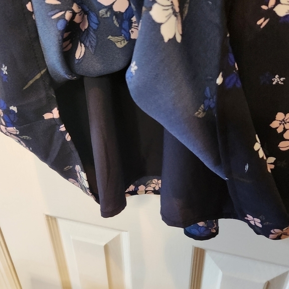 41 Hawthorn Sleeveless Split V-Neck Dark Navy Floral Dress Size Small - Picture 10 of 12